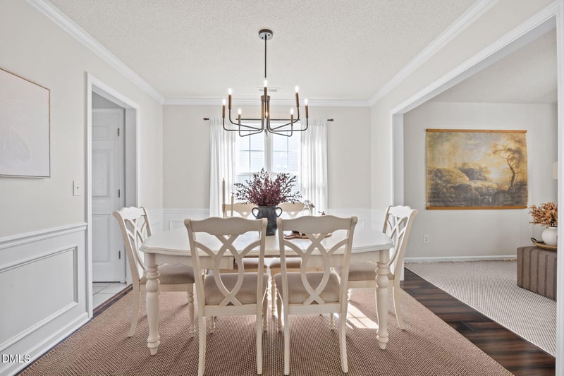 4612 Dresden Village Dr, Raleigh, NC 27604