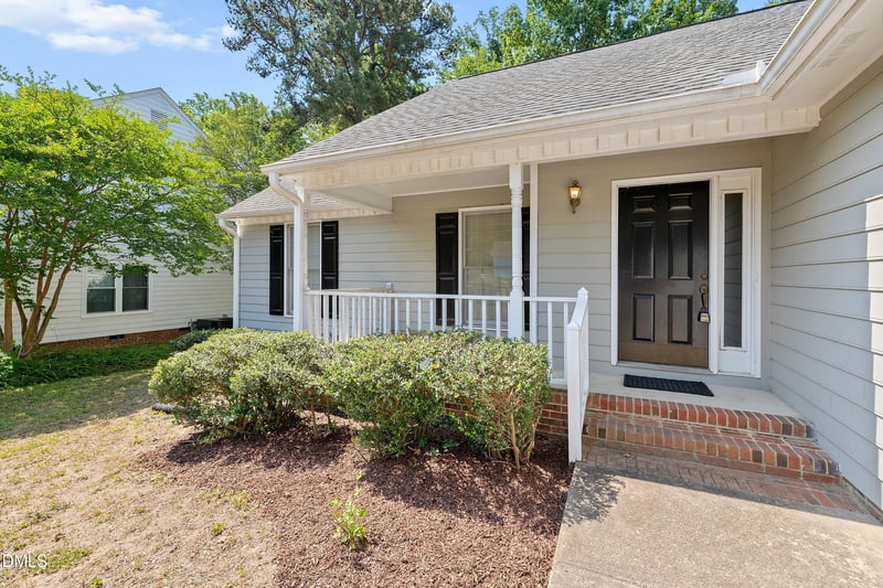 4612 Knightsbridge Way, Raleigh, NC 27604