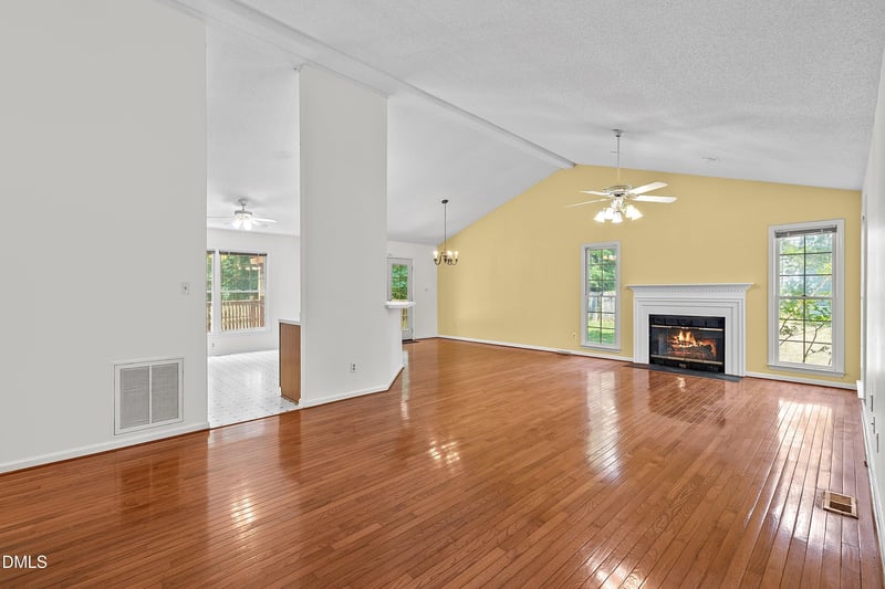 4612 Knightsbridge Way, Raleigh, NC 27604
