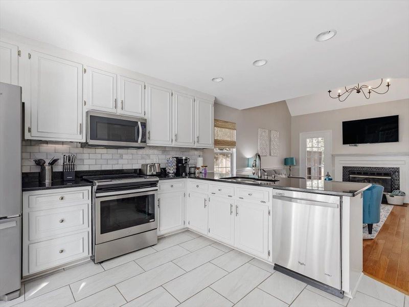 4612 Timberhurst Dr, Raleigh, NC 27612