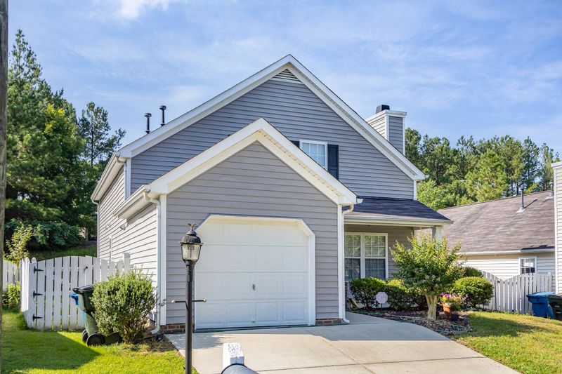 4613 Dolwick Dr, Durham, NC 27713