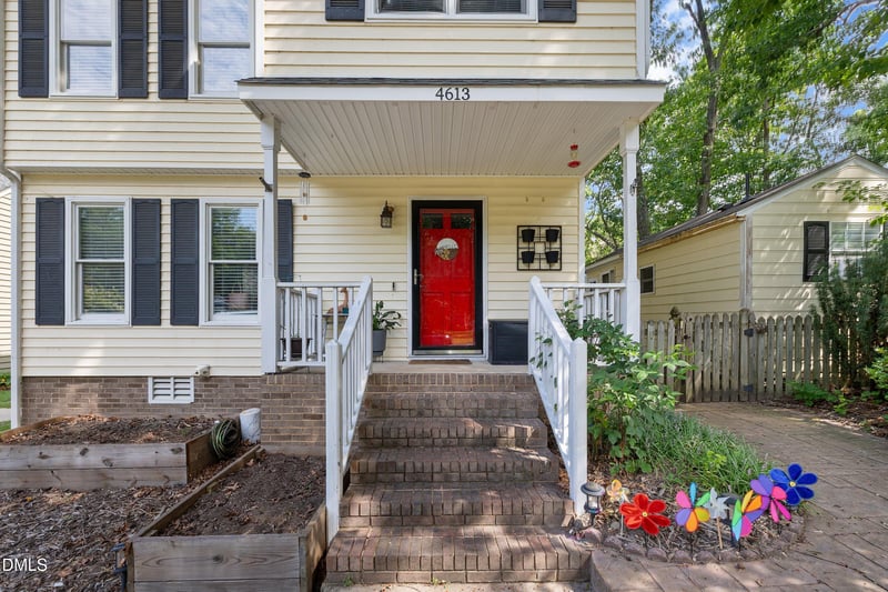 4613 Ellsmere Ln, Raleigh, NC 27604