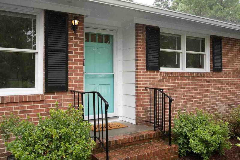 4613 Pinedale Dr, Durham, NC 27705