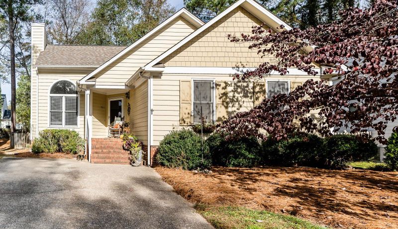 4613 Thurmount Pl, Raleigh, NC 27604