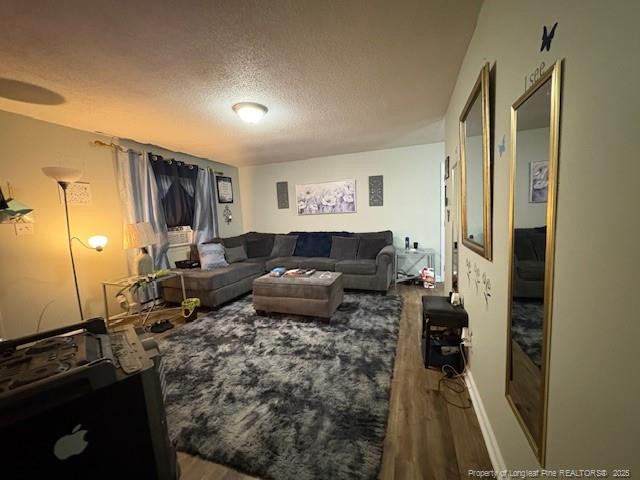 4614 Needham Dr, Fayetteville, NC 28304