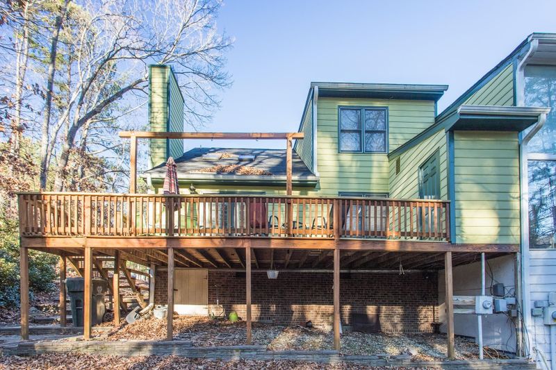 4615 Dansey Dr, Raleigh, NC 27616