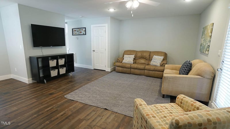 4615 Nesbit Ct, Raleigh, NC 27616