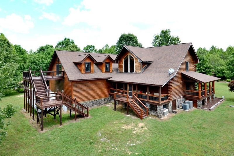 4615 Nicks Rd, Mebane, NC 27302
