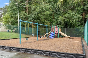 4616 Draper Rd, Raleigh, NC 27616