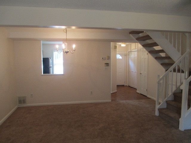 4616 Pine Trace Dr, Raleigh, NC 27613