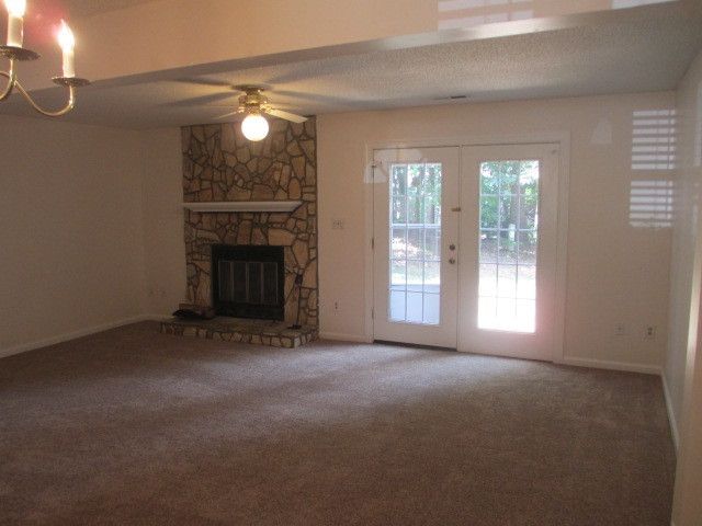 4616 Pine Trace Dr, Raleigh, NC 27613