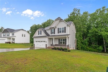 4616 Scenic Pines Dr, Hope Mills, NC 28348