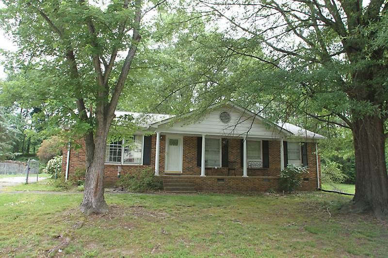 4616 Waterbury Rd, Raleigh, NC 27604