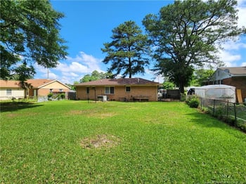 4617 Belford Rd, Fayetteville, NC 28314
