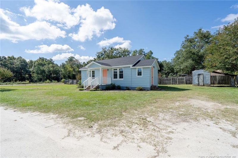 4617 Bennett St, Hope Mills, NC 28348