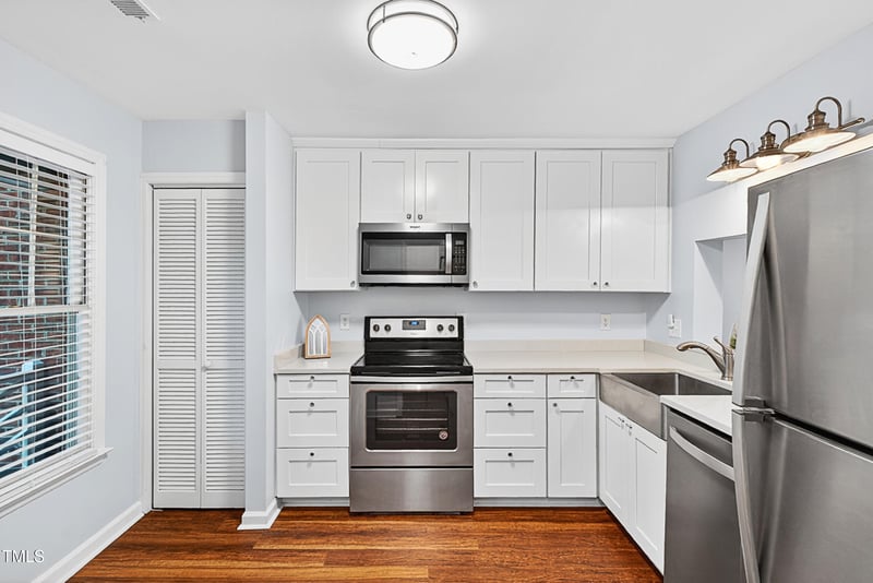 4617 Fawnbrook Cir, Raleigh, NC 27612