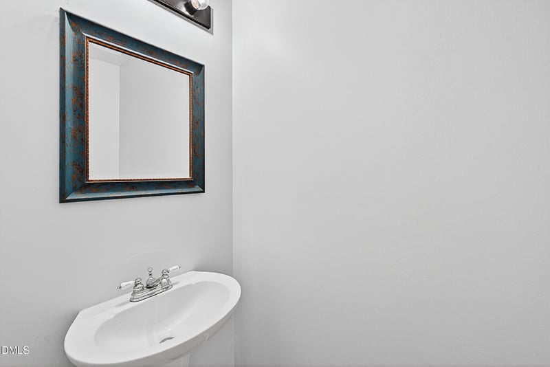 4617 Fawnbrook Cir, Raleigh, NC 27612