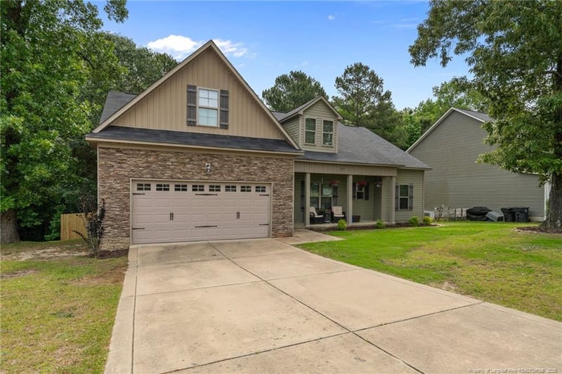 4619 Cedar Pass Dr, Hope Mills, NC 28348