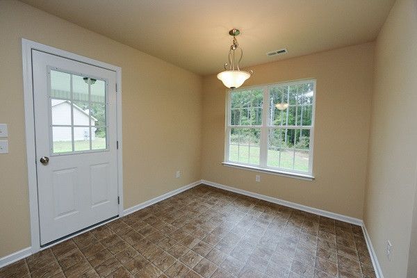 462 Barewood Dr, Four Oaks, NC 27524