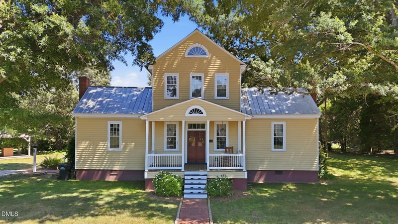 462 Darius Pearce Rd, Youngsville, NC 27596