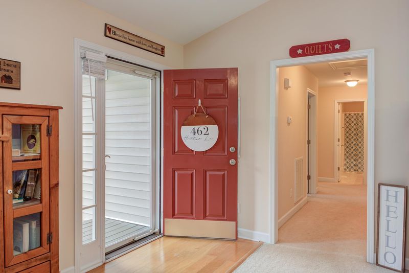 462 Hunter Ln, Zebulon, NC 27597