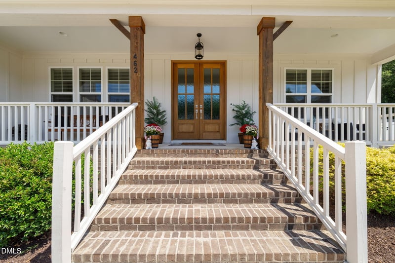 462 Lambert Ln, Fuquay Varina, NC 27526