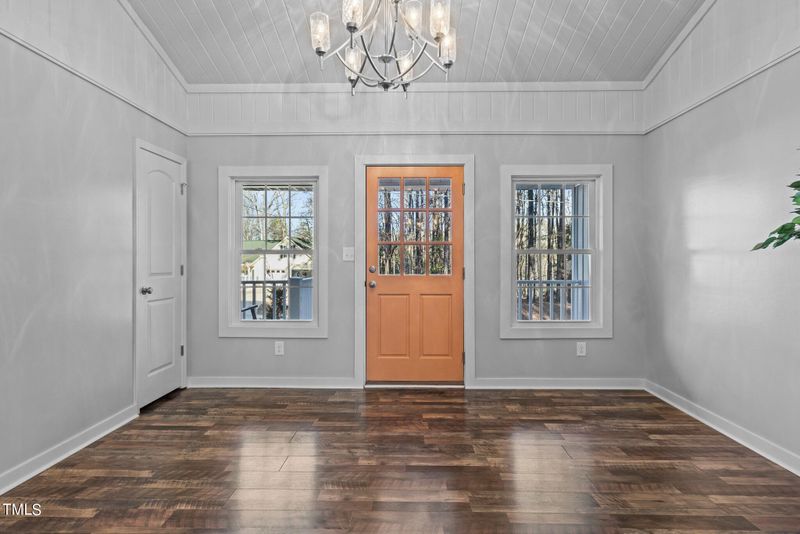 462 Shawnee Dr, Louisburg, NC 27549
