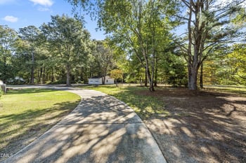 462 Sullivan Rd, Selma, NC 27576