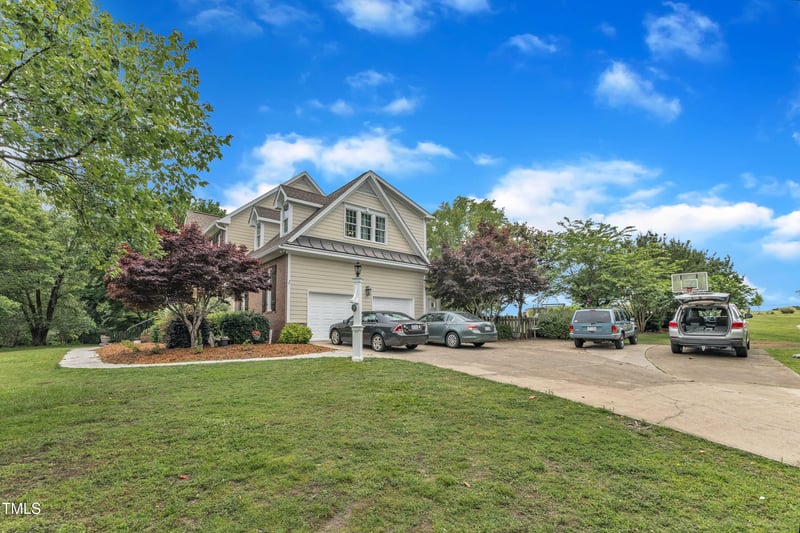 4620 Gomar Ln, Fuquay Varina, NC 27526