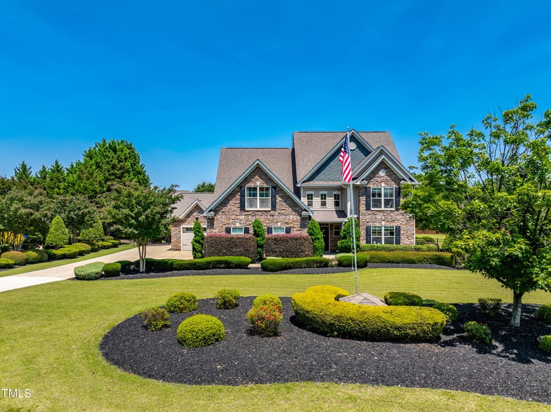 4621 Basilica Dr, Holly Springs, NC 27540