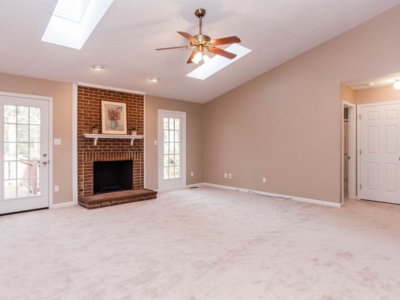 4621 Kresson Pl, Raleigh, NC 27616