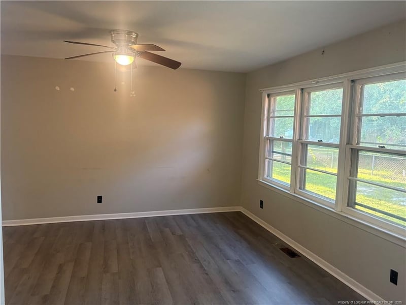 4621 Rosehill Rd, Fayetteville, NC 28311
