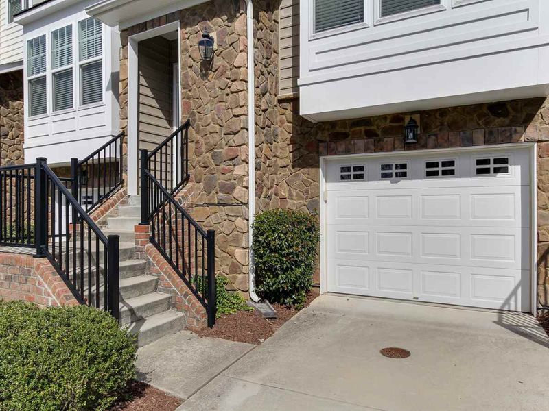 4621 Springerly Ln, Raleigh, NC 27609