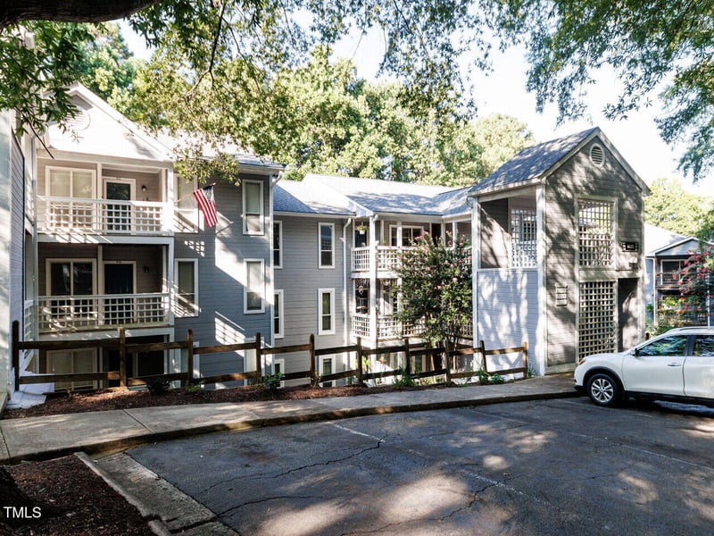 4621 Timbermill Ct #101, Raleigh, NC 27612