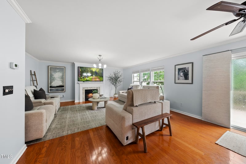 4621 Youngsbury Ct, Raleigh, NC 27604