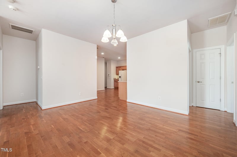 4622 Ivy Blossom Ln, Raleigh, NC 27604