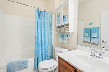 4623 Fern Stone Ct, Raleigh, NC 27604