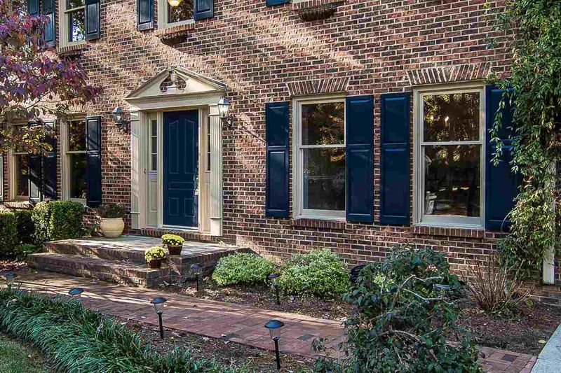 4624 Holly Brook Dr, Cary, NC 27539