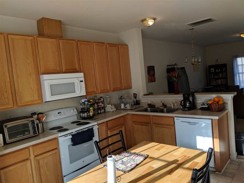 4624 Punjab St, Raleigh, NC 27604