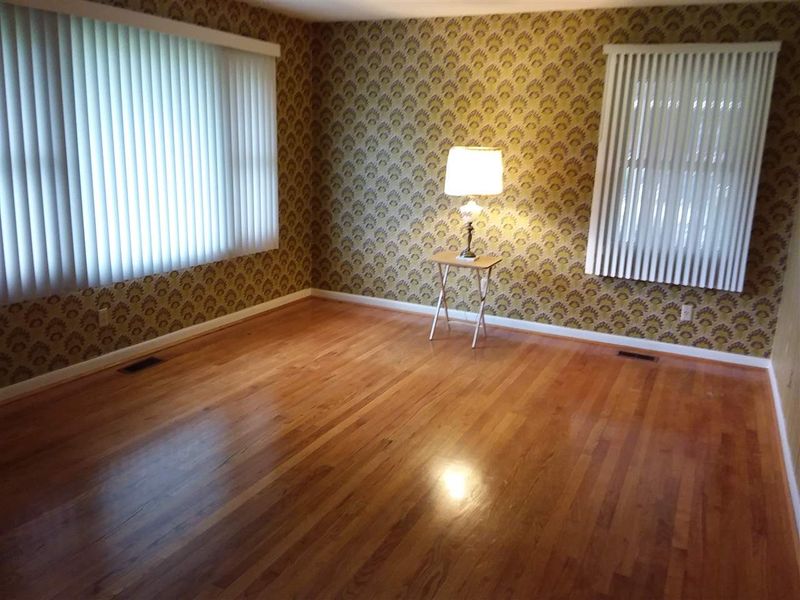 4625 Auburn Knightdale Rd, Raleigh, NC 27610