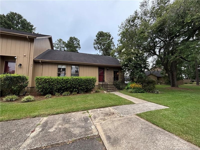 4625 Fen Ct, Fayetteville, NC 28314