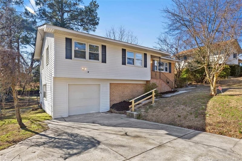 4627 Cheltenham Rd, Fayetteville, NC 28304