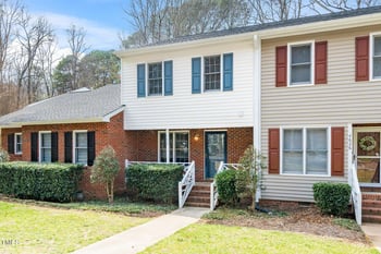 4628 Townesbury Ln, Raleigh, NC 27612