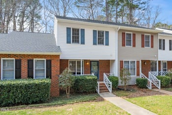 4628 Townesbury Ln, Raleigh, NC 27612