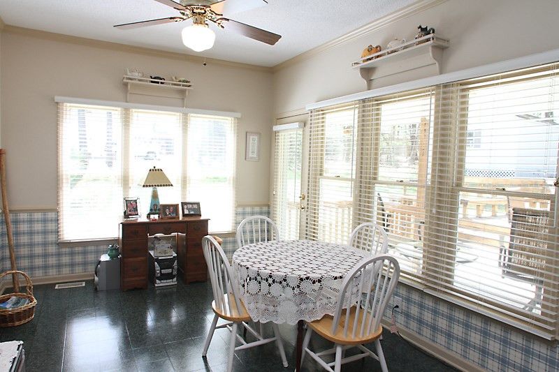463 Castleberry Rd, Clayton, NC 27520