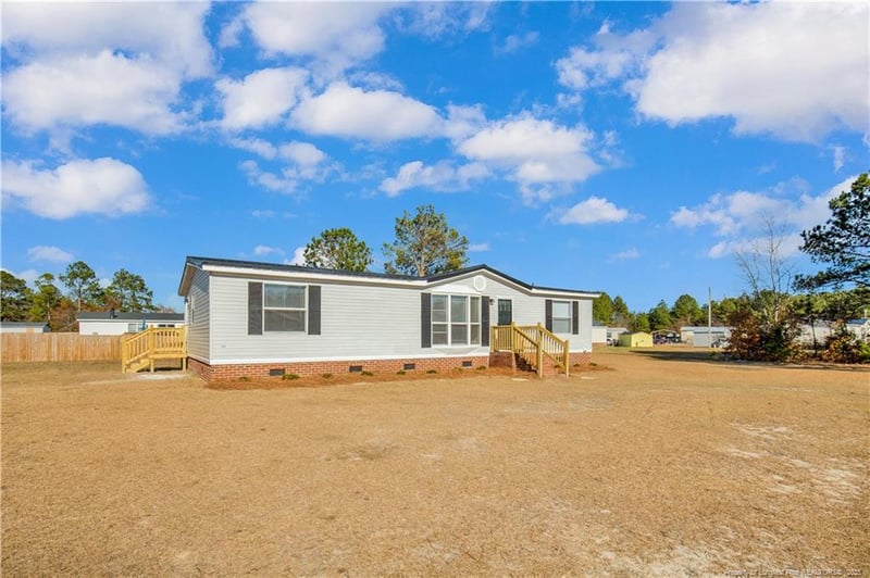 4630 Elite Ct, Hope Mills, NC 28348