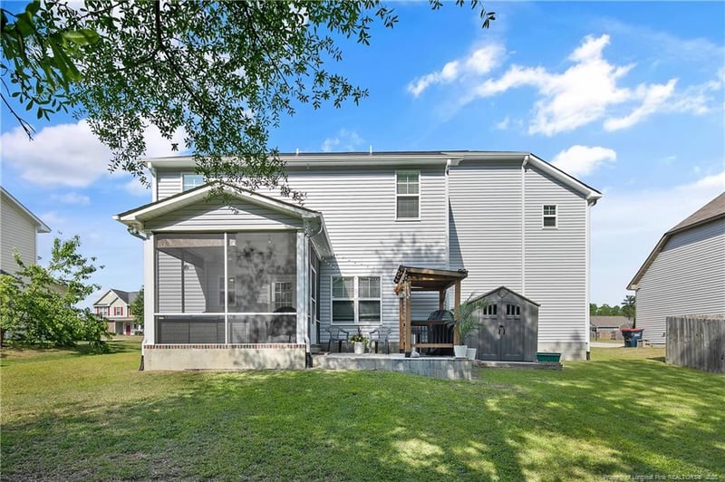 4631 Cedar Pass Dr, Hope Mills, NC 28348