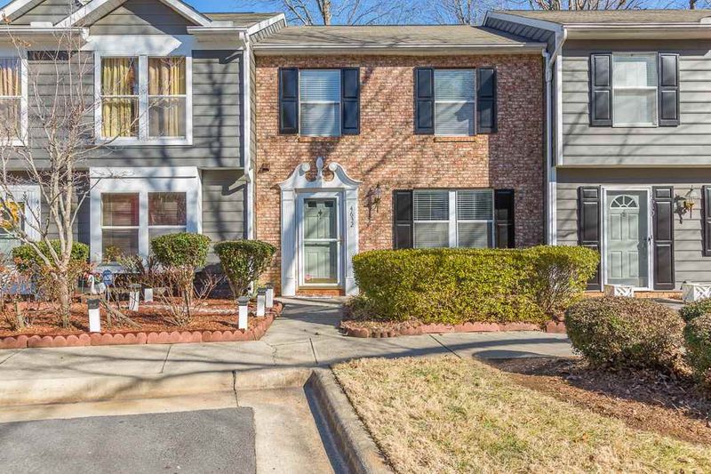 4632 Pine Trace Dr, Raleigh, NC 27613