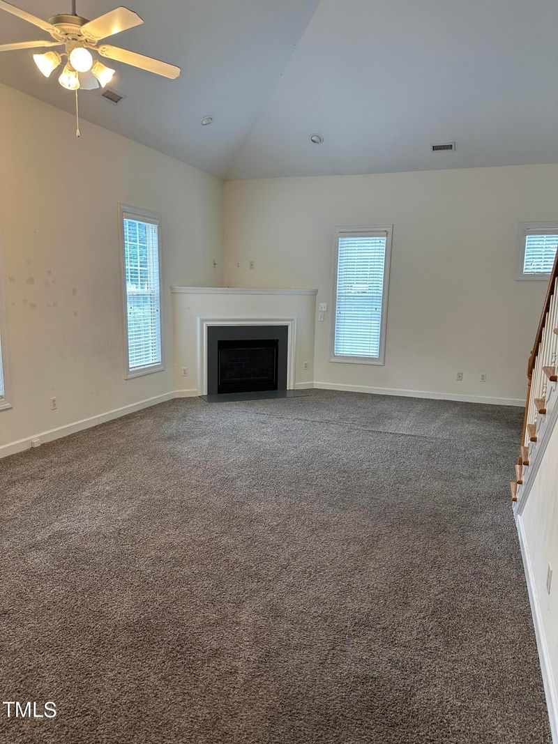 4633 Pooh Corner Dr, Raleigh, NC 27616