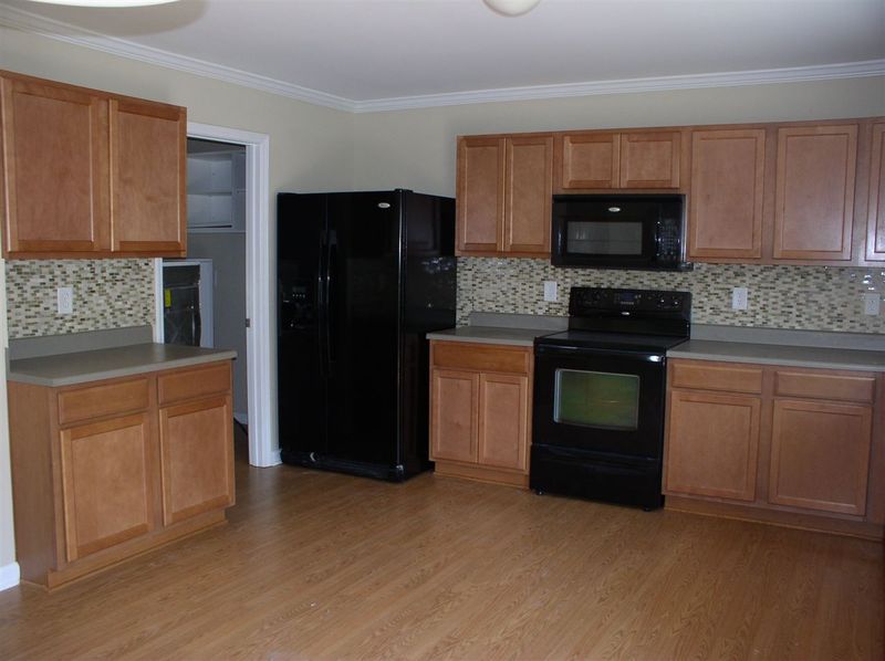 4633 Stonewall Dr, Raleigh, NC 27604